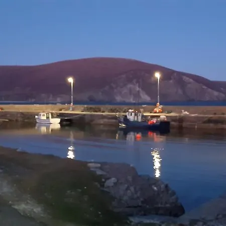 ホームステイ Creevagh Keel