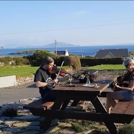 Creevagh ホームステイ *